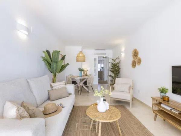 Piso en carretera del Cap de la Nau Pla