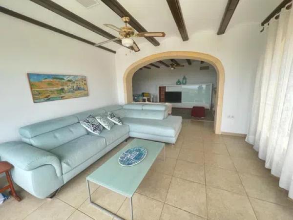 Casa independiente en calle Blauet