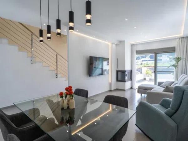 Chalet pareado en calle José Nieto