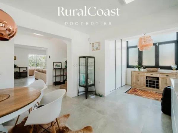 Casa independiente en calle Poniente