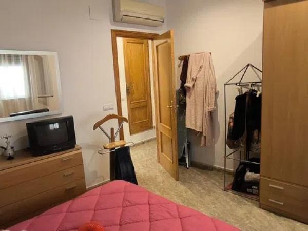 Chalet adosado en secretario vicente