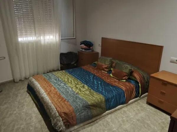 Chalet adosado en secretario vicente