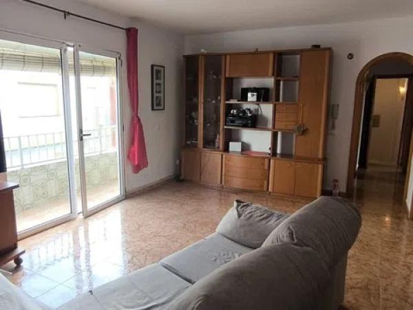 Chalet adosado en secretario vicente