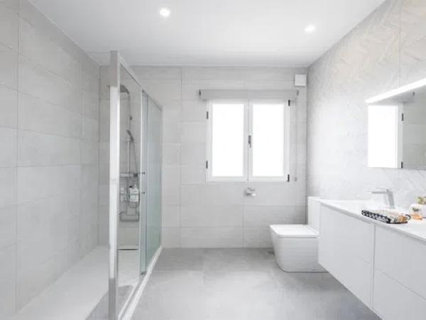 Casa independiente en calle Estocolmo