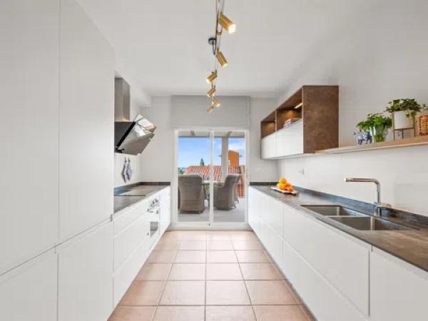 Casa independiente en calle Estocolmo