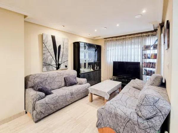 Chalet adosado en calle Bajo Simón Orfila