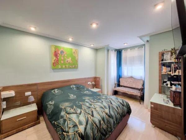 Chalet adosado en calle Bajo Simón Orfila