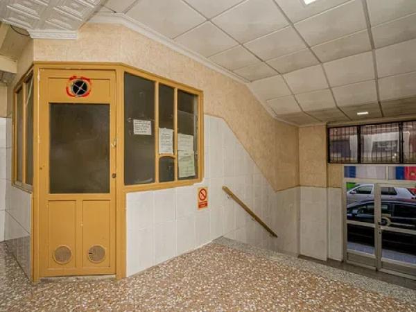 Piso en calle D. José Canales Cascales, 9