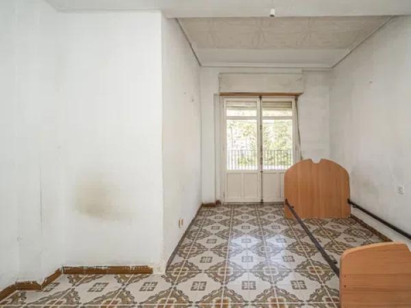 Piso en calle D. José Canales Cascales, 9