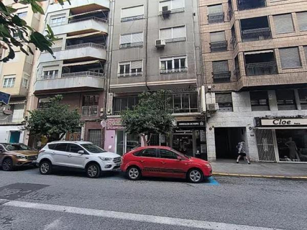 Piso en Barrio Pont Nou-Corazón de Jesús