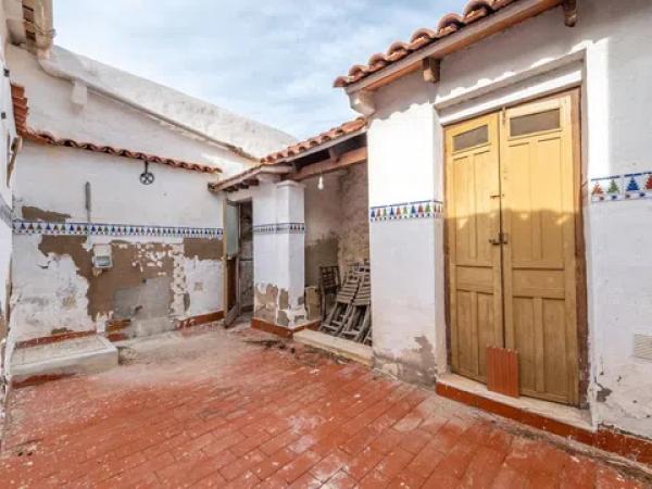 Casa independiente en Cv-820