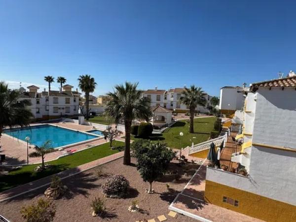 Piso en San Miguel de Salinas