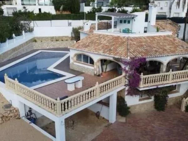 Chalet en Partida Comunes-Adsubia