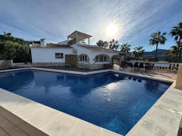 Chalet en Partida Comunes-Adsubia