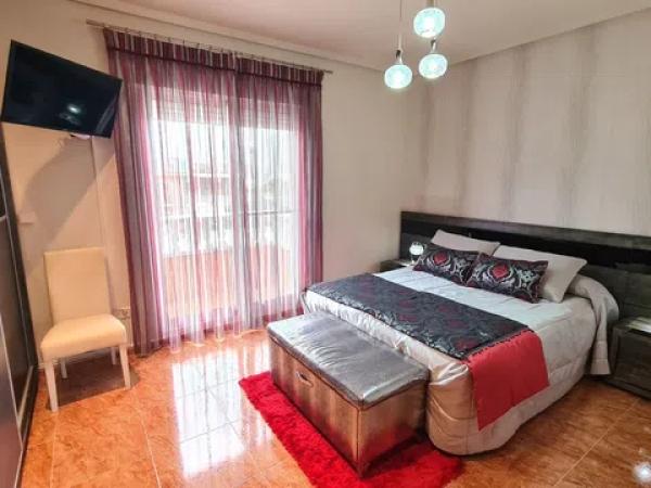 Casa independiente en calle Principal s/n