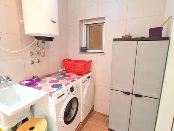 Casa independiente en calle Principal s/n