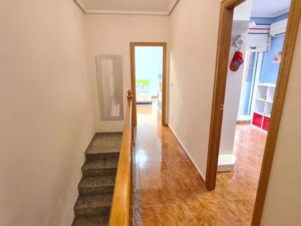 Casa independiente en calle Principal s/n