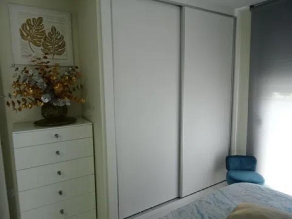 Piso en calle Londres, 9