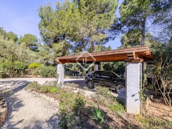 Casa independiente en calle dels Puig Molins