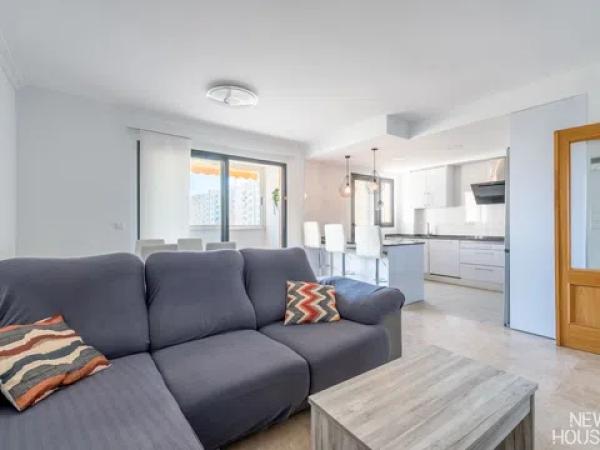 Piso en calle Catedratic Abelardo Rigual, 12