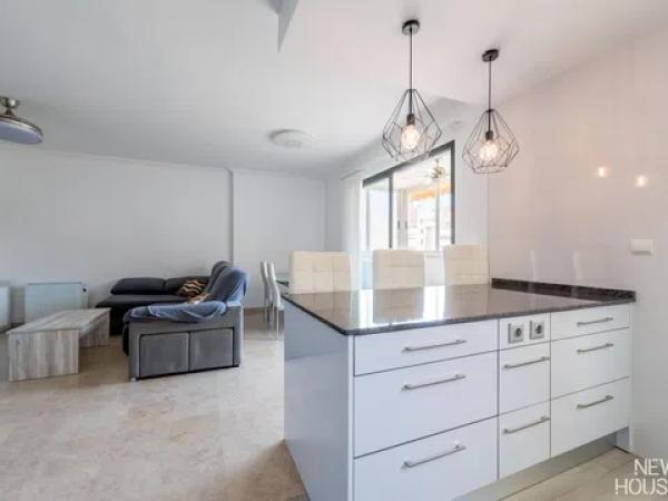 Piso en calle Catedratic Abelardo Rigual, 12