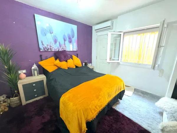 Casa independiente en calle Cuba