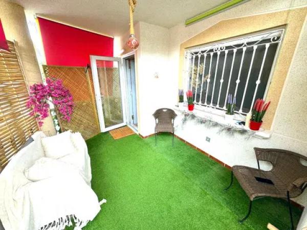 Casa independiente en calle Cuba