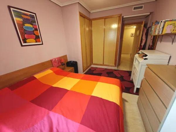 Piso en avenida Riu Torres