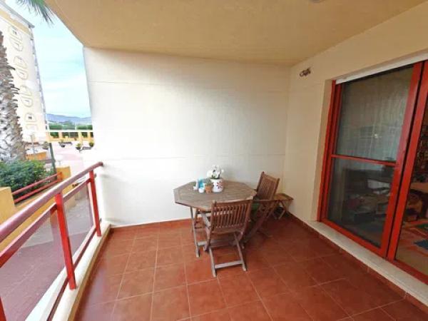 Piso en avenida Riu Torres