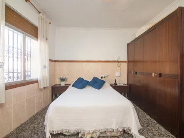 Casa de pueblo en calle Federico García Lorca, 22