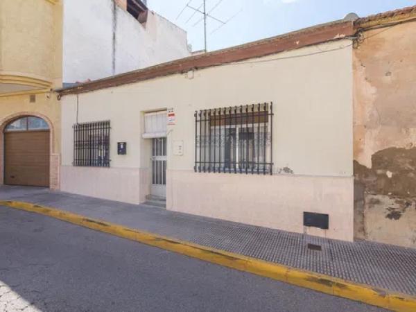 Casa de pueblo en calle Federico García Lorca, 22