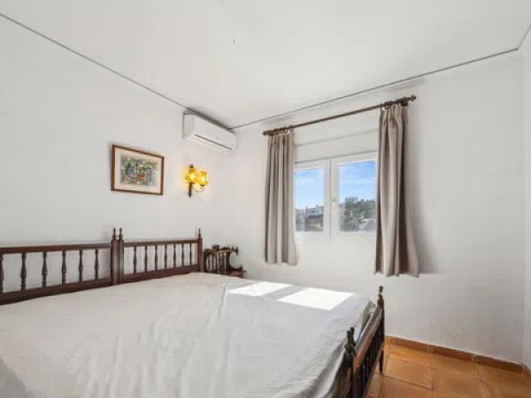 Casa independiente en calle Centaure