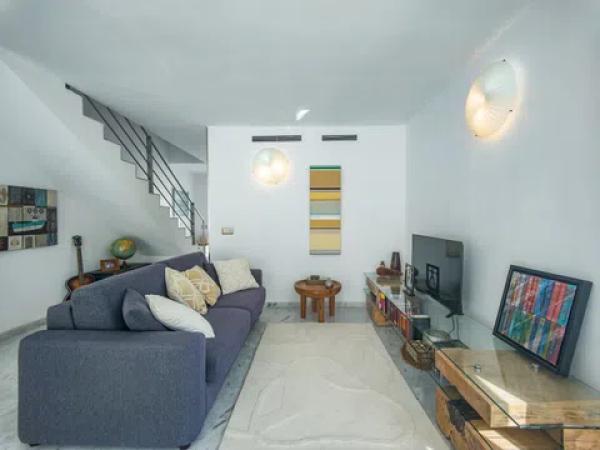 Chalet adosado en cuesta de San Antonio, 2