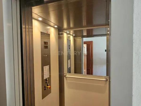 Casa independiente en calle Calvari