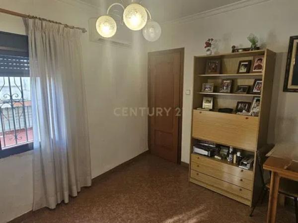 Casa independiente en calle Calvari