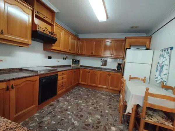 Piso en Barrio Reina Victoria-Miguel Hernández