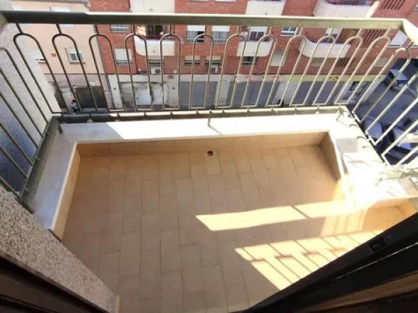 Piso en Barrio Reina Victoria-Miguel Hernández