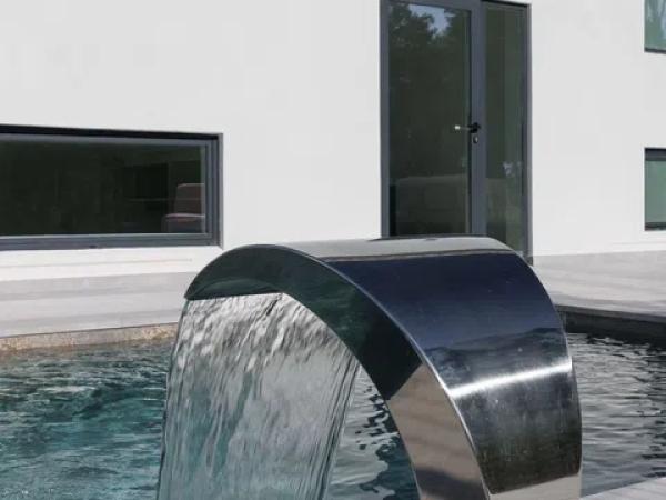 Chalet pareado en calle Capellá, 32