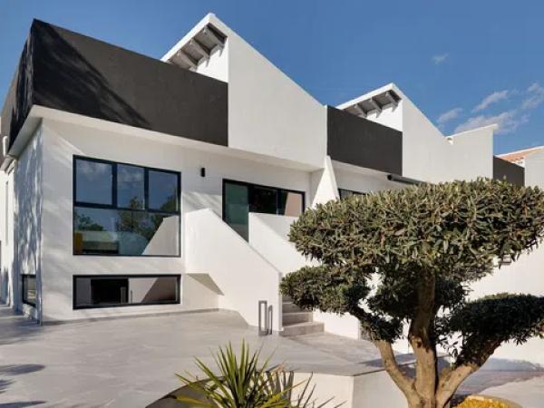 Chalet pareado en calle Capellá, 32