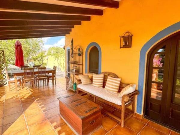 Casa independiente en camino de Sant Miquel