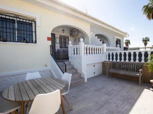 Chalet adosado en calle Eva Perón s/n