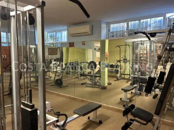 Chalet adosado en calle Cormorà