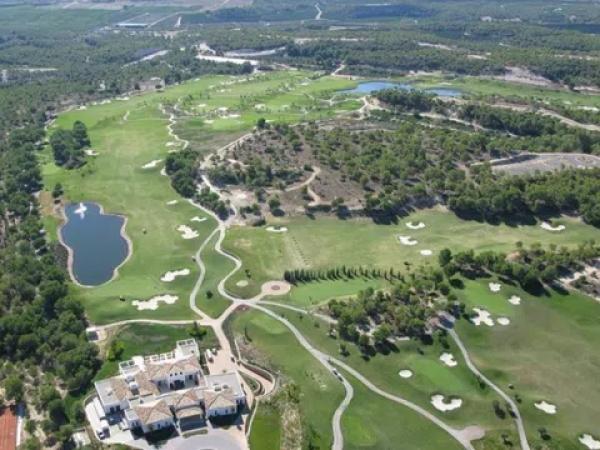 Casa independiente en avenida Ramblas de Oleza, 12