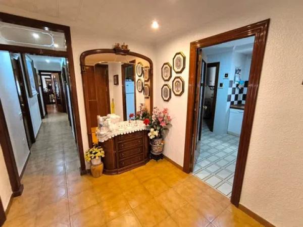 Piso en salvador, 34