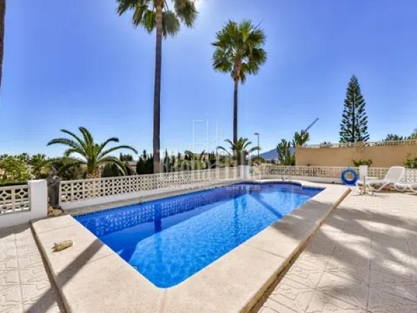 Casa independiente en calle Roma, 35