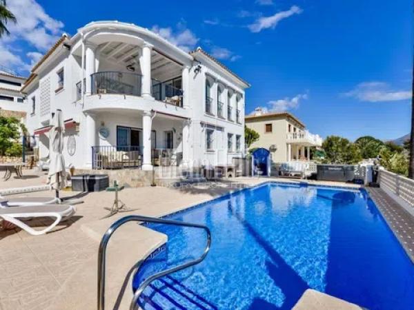 Casa independiente en calle Roma, 35