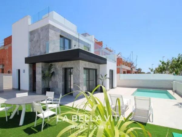 Casa independiente en calle Boyero, 85