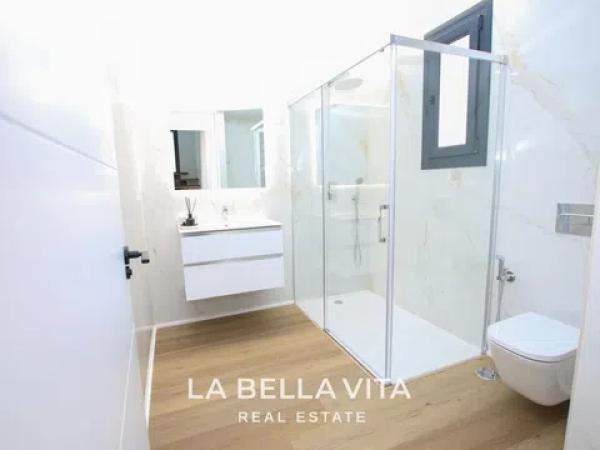 Casa independiente en calle Boyero, 85