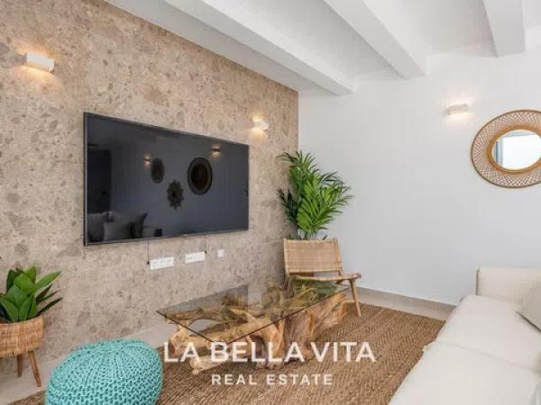 Casa independiente en Maria Moliner, 27