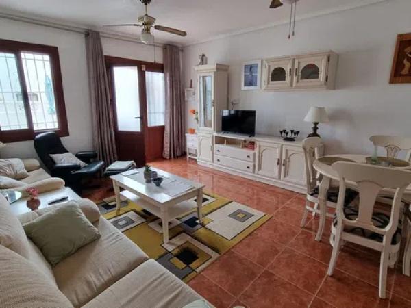 Piso en calle Los Pinos, 4